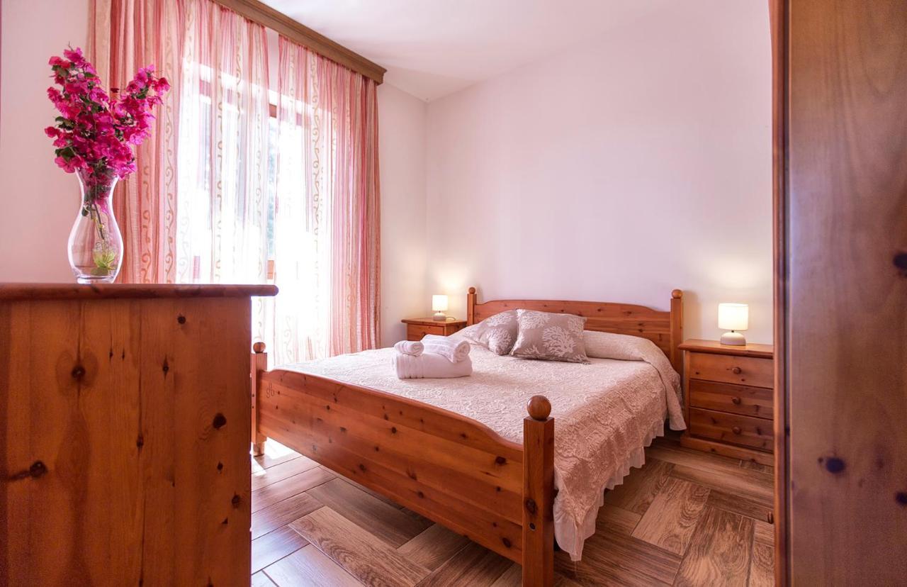 Villa Eugenie Альгеро Экстерьер фото
